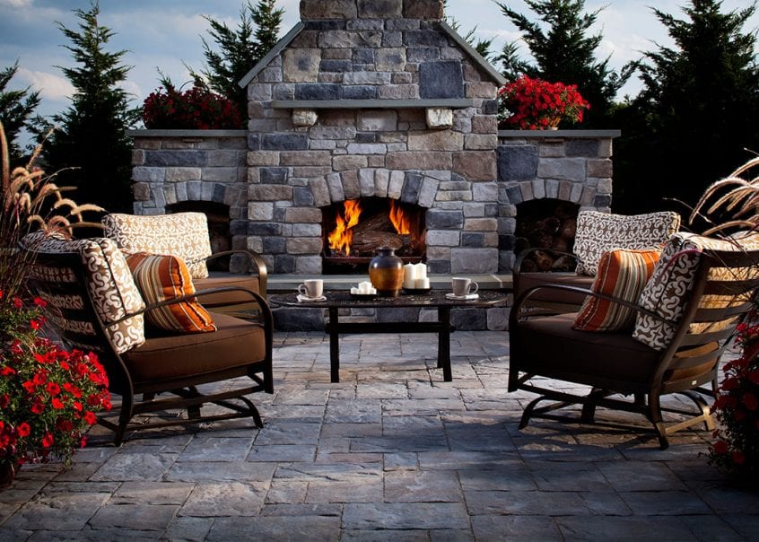 6 Tips for Functional Outdoor Living Spaces 1